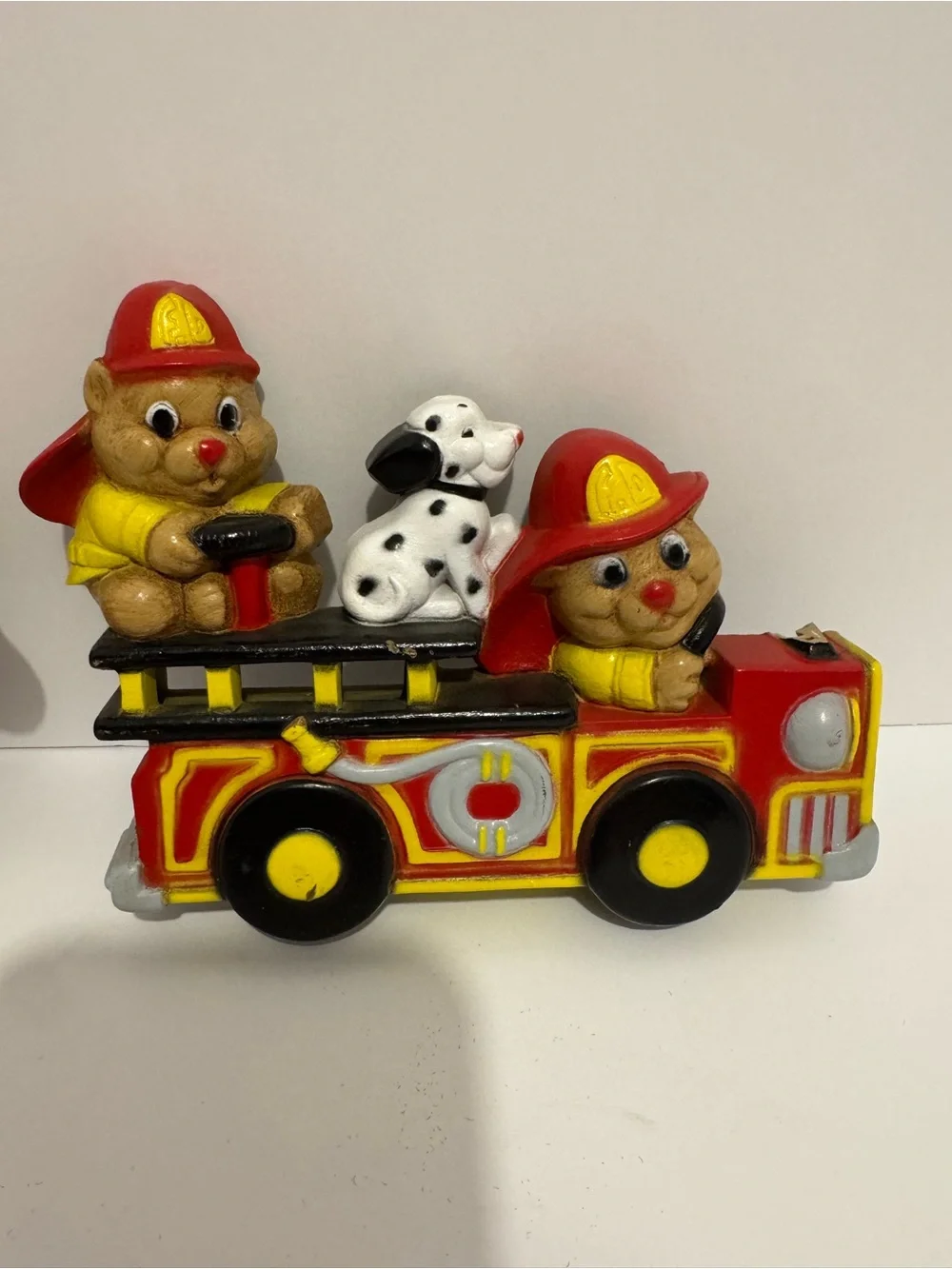 Vintage Homco Firefighter Teddy Bear Fire Truck Set Plastic Wall Plaque Decor